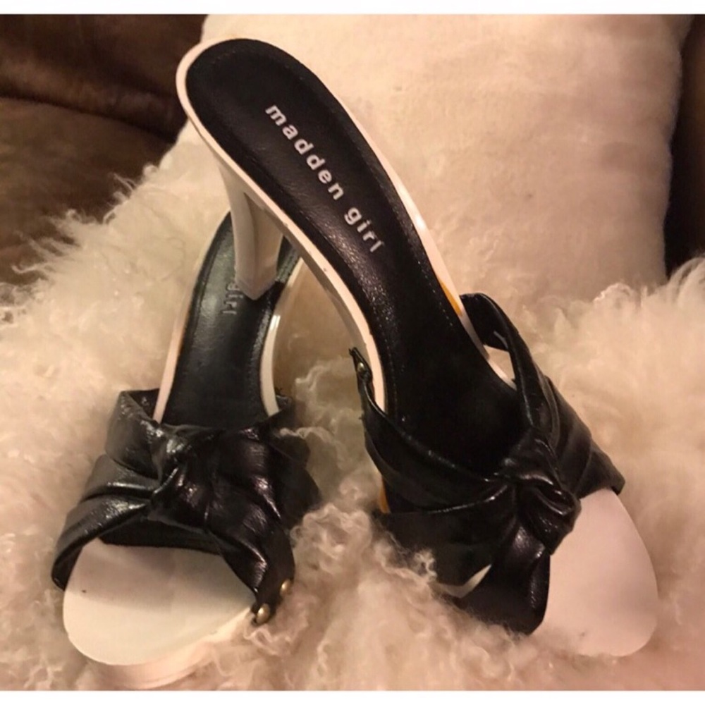 Maddox Girl Slip on Heels Black/Wht 7 1/2